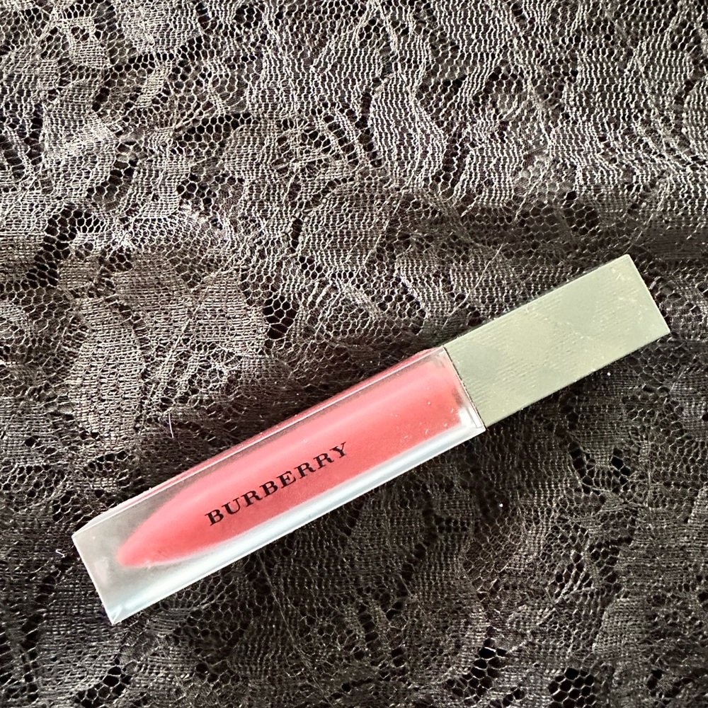Burberry Liquid Lip Velvet - ox blood no.53